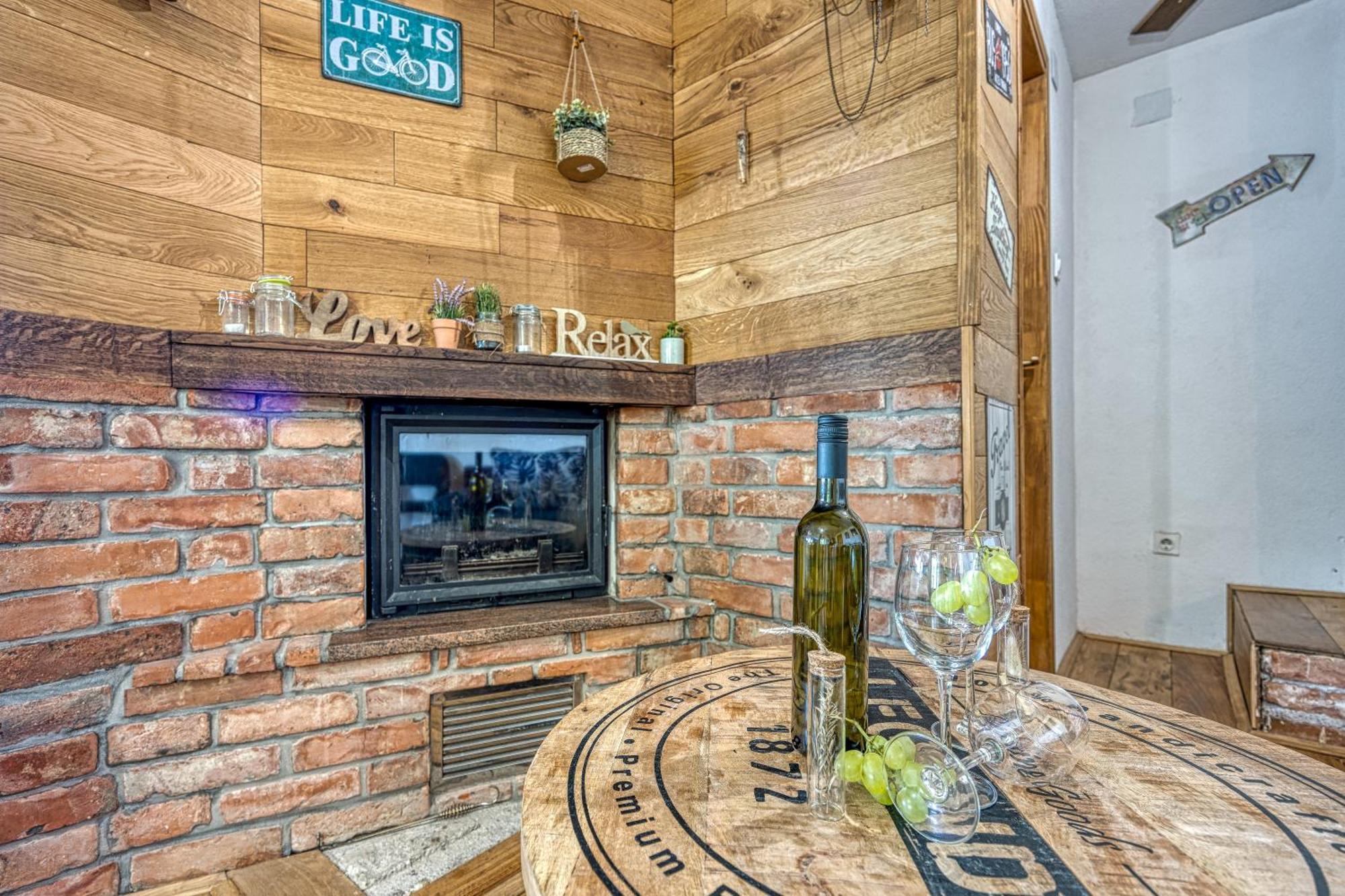 Holiday Home Primus Ястребарско Экстерьер фото